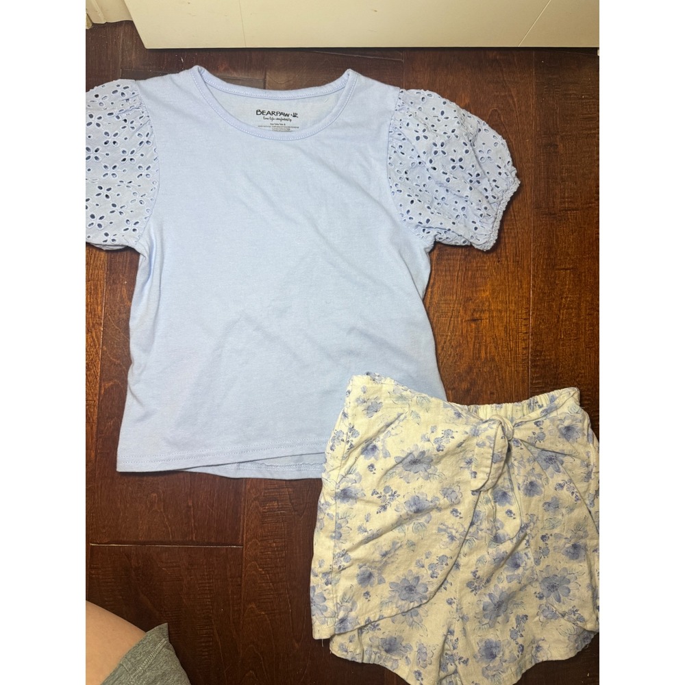 Bearpaw Girls 2 Piece Set Blue Eyelet Puff Sleeve Top Floral Shorts Size 8